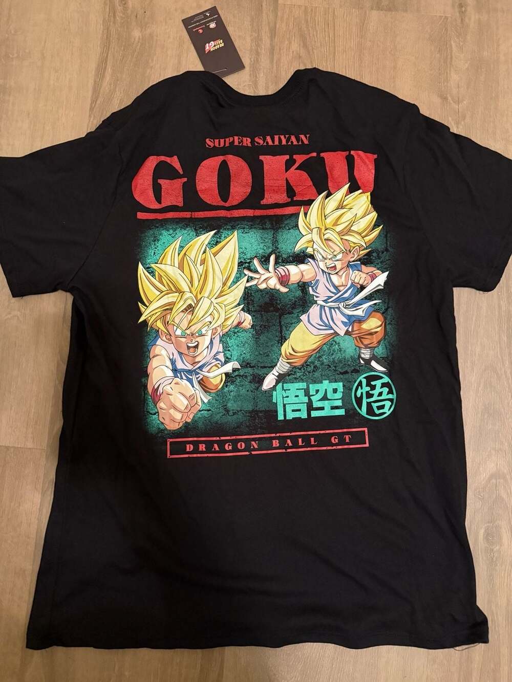 Dragon Ball GT Super Saiyan Goku Size L